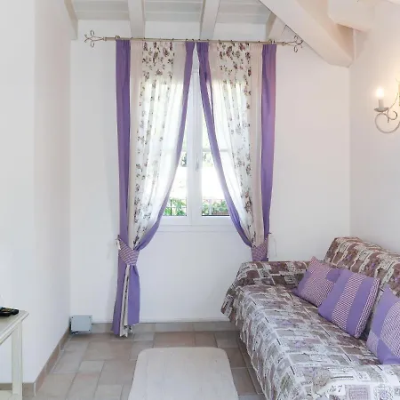 Locazione Turistica Lila - Nel Giardino Di Renzo - Imp285 Lejlighed